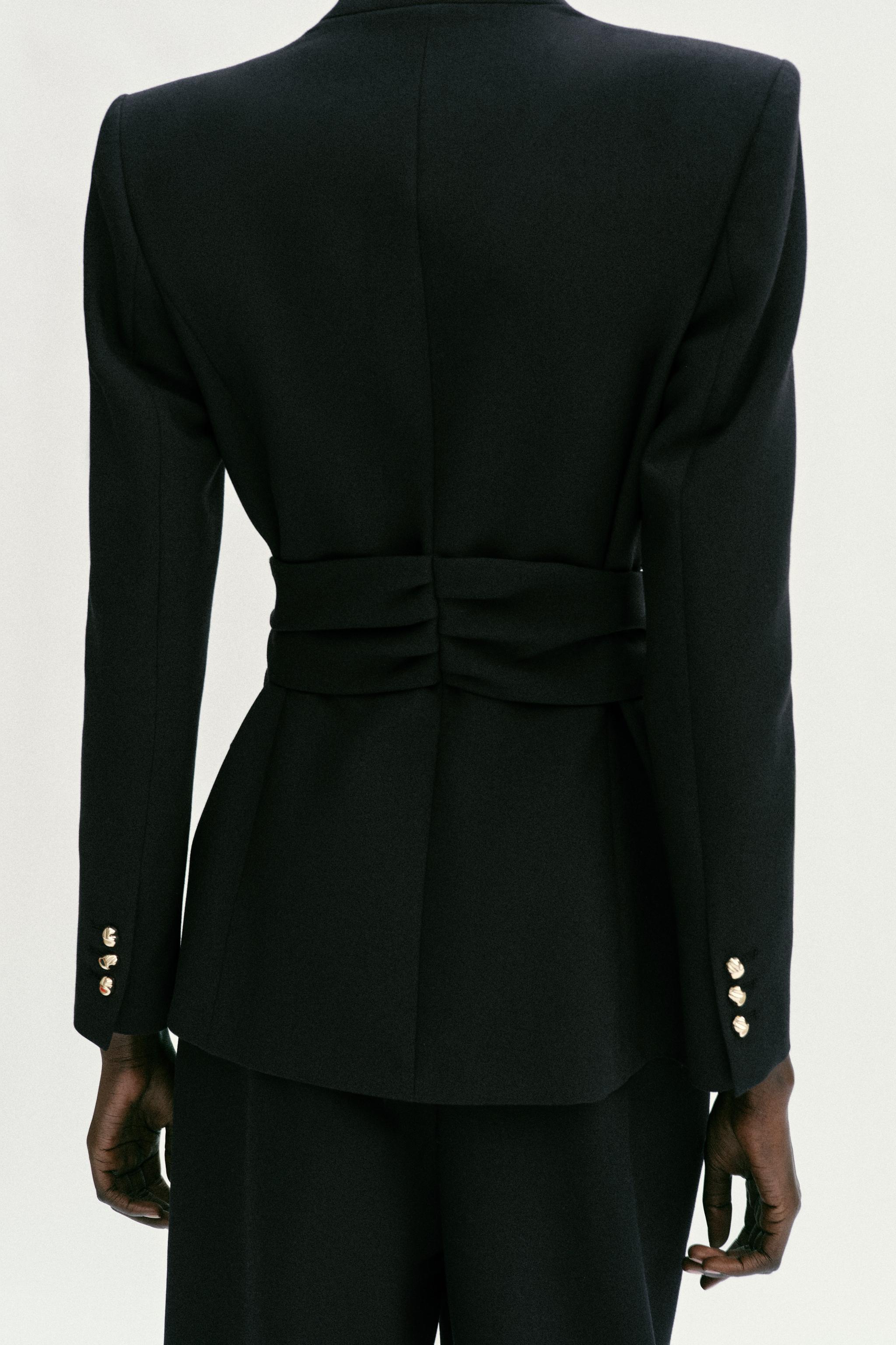 GOLD BUCKLE BELTED BLAZER SET